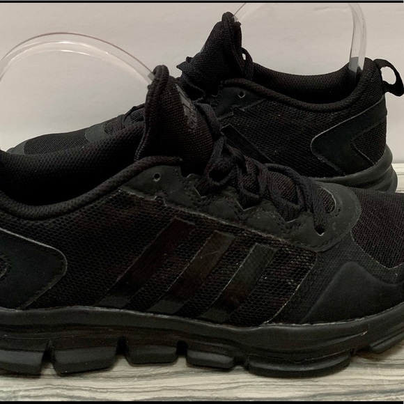 Adidas Men’s Triple Black Running Shoes Sz. 6.5 - Picture 3 of 7